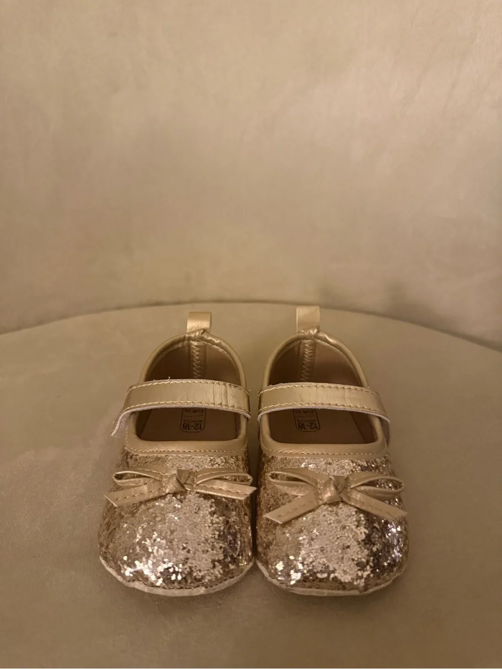 Glitter Bow Mary Jane Baby Shoes in Gold